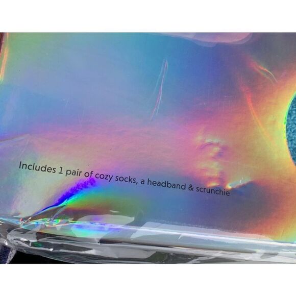 Oh So Cozy BUNDLE of TWO Gift Sets
NWT - Picture 3 of 4